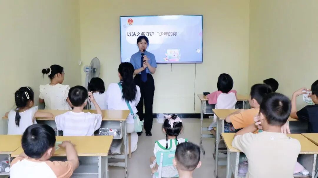 Э�������磬�ǻ��ɳ�·